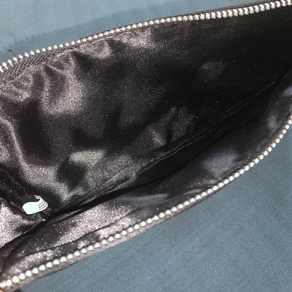 Victoria's Secret Black/Silver Sequin Clutch - Picture 5 of 8